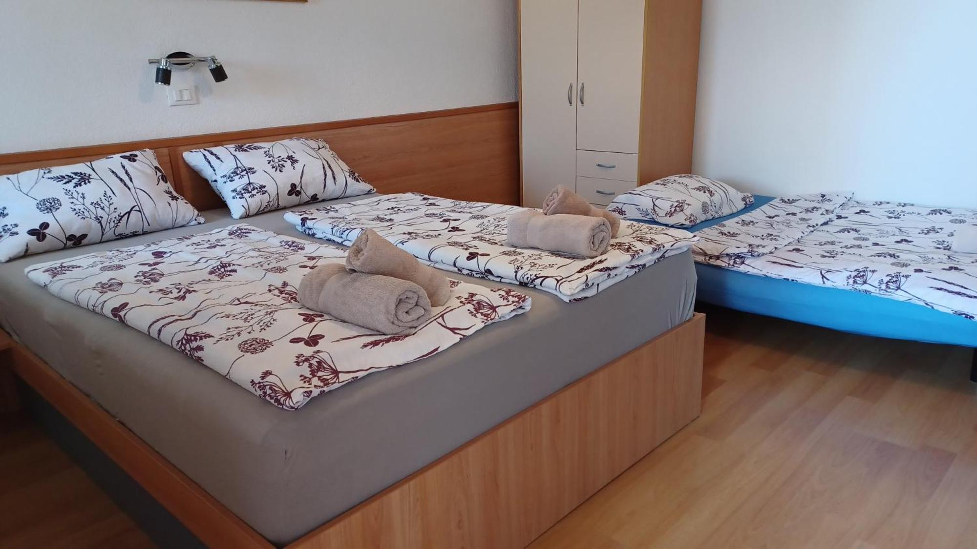 Apartments Villa Adamovic Umag Kamer foto